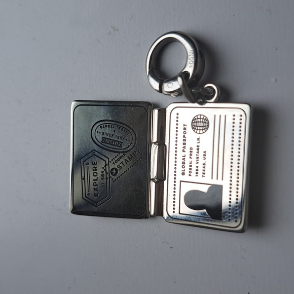 Fossil Charms - Picture 2 of 3